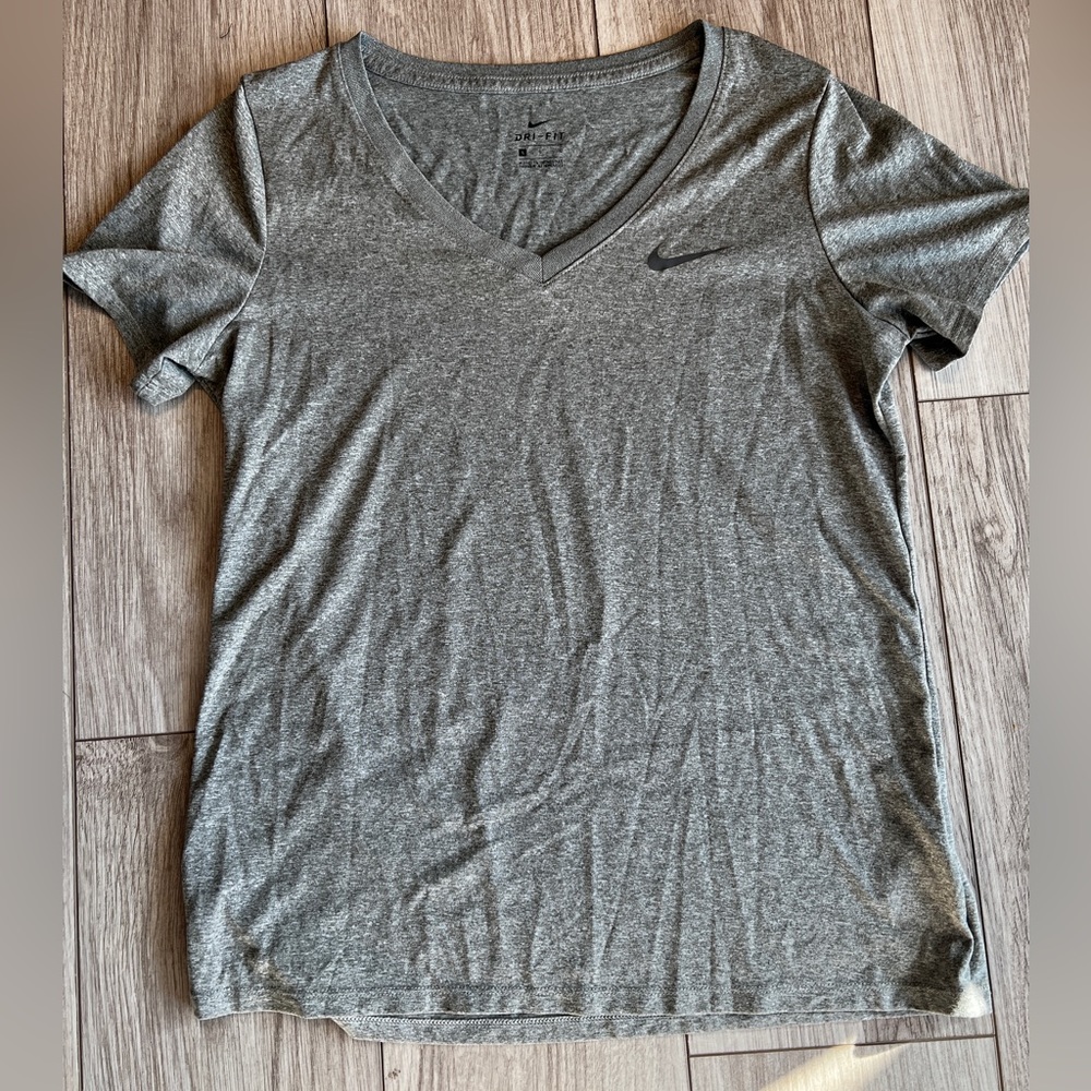 Nike Dri-Fit V-Neck T-Shirt -  Woman's Large - Gray